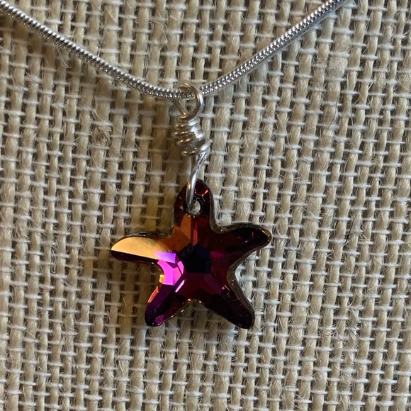 Swarovski Vintage Star fish necklace.Hand wired SS - Picture 6 of 7